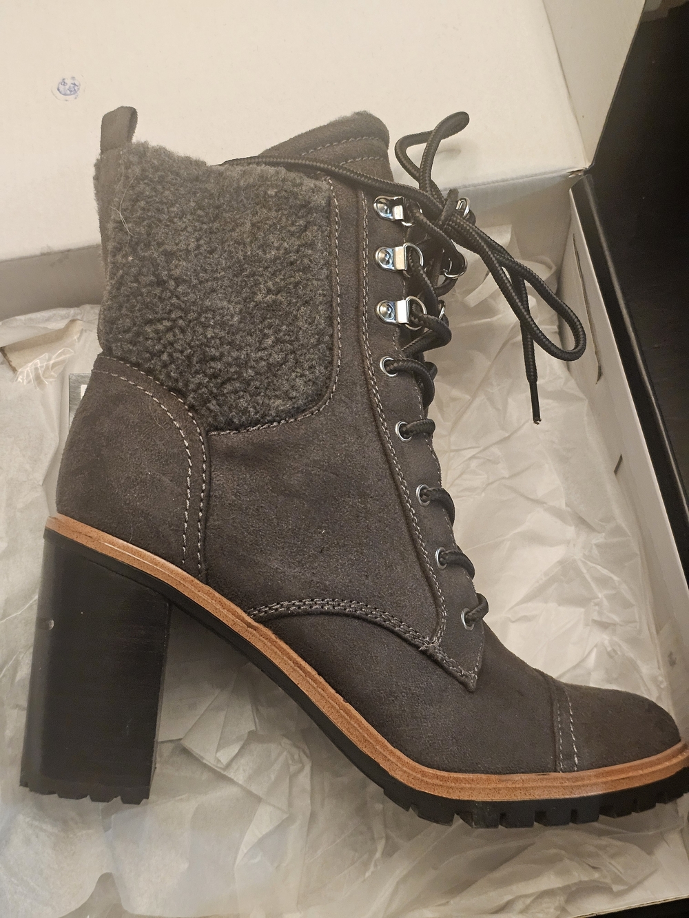 Nine West Women's Gray Suede Lace-Up Shearling-Trim Block Heel Boot
